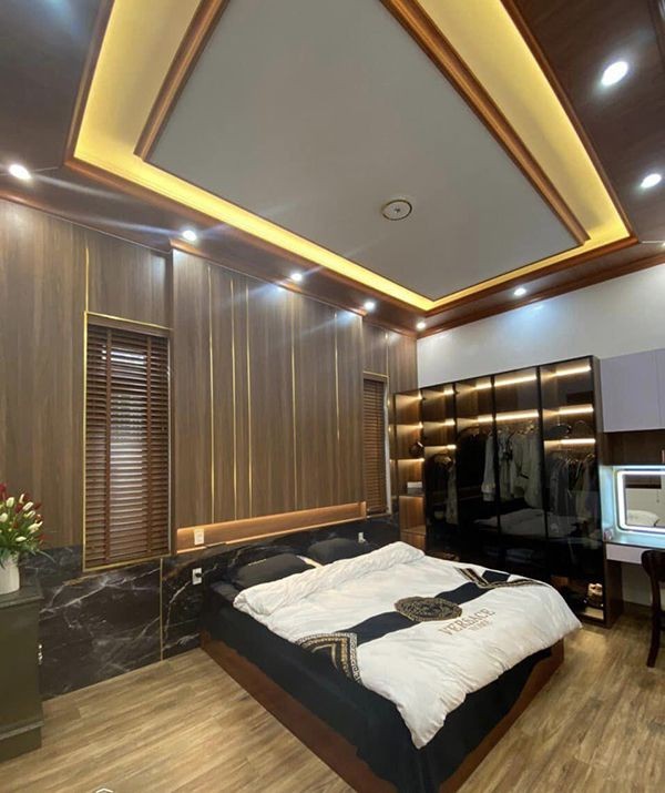 trần nhựa phòng ngủ 