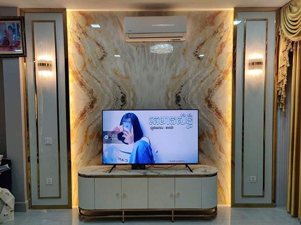 tấm ốp nano phòng khách 