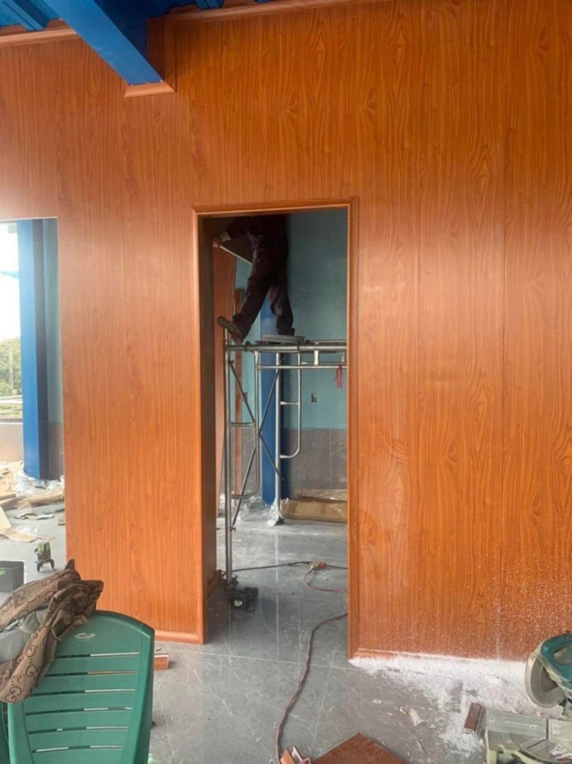 vách ngăn nhựa nano 