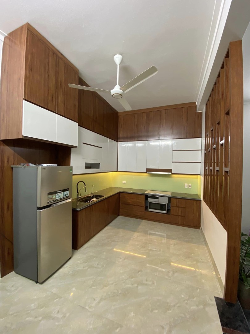 tủ bếp nhựa vân gỗ 