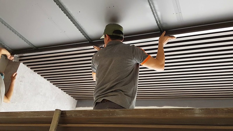 nhựa lam sóng ốp trần 