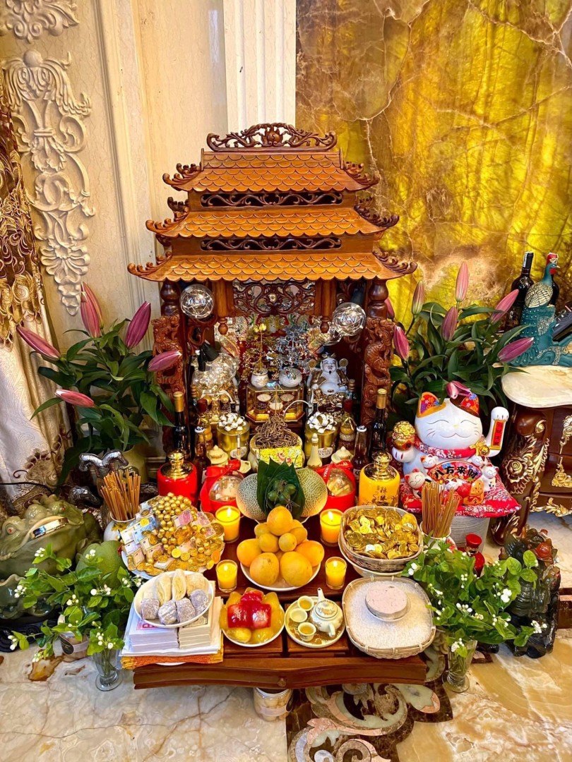 bố trí bàn thờ thần tài 
