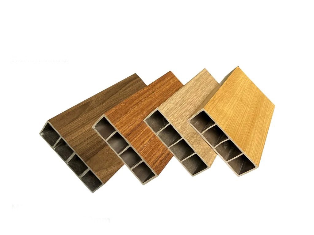 lam nhựa giả gỗ cầu thang 