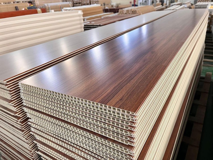 tấm nhựa ốp tường 