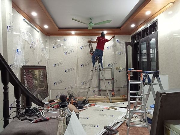 thi công tấm nhựa ốp tường 