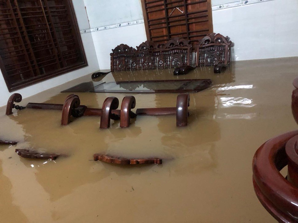 mùa bão lũ nội thất nhựa mẹo bảo quản zukoplast nhà đẹp nhà sạch nội thất nhwuaj tủ bếp tủ kệ giường 