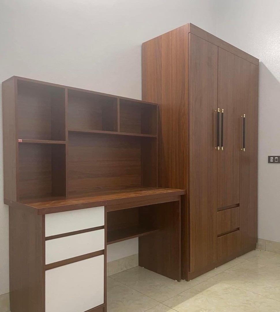 bàn học nhựa zukoplast