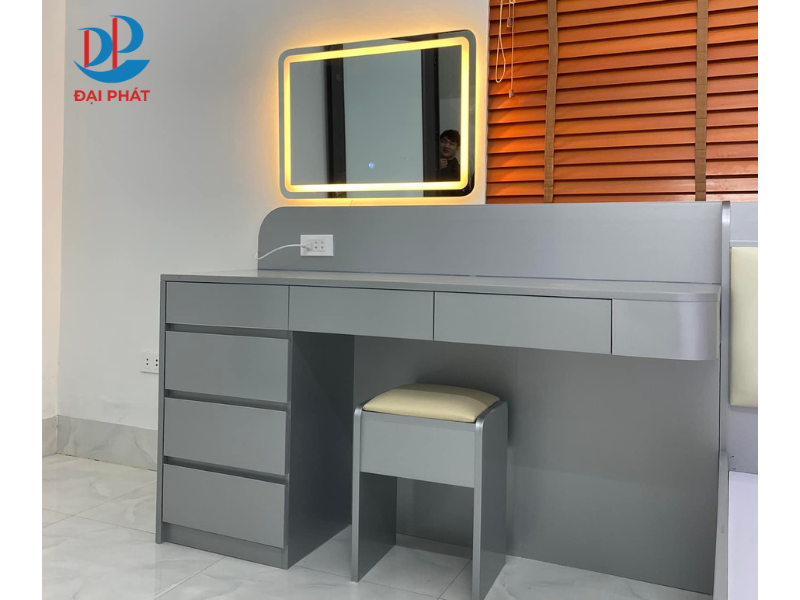 Bàn Trang Điểm Nhựa PVC Cho Phòng Ngủ