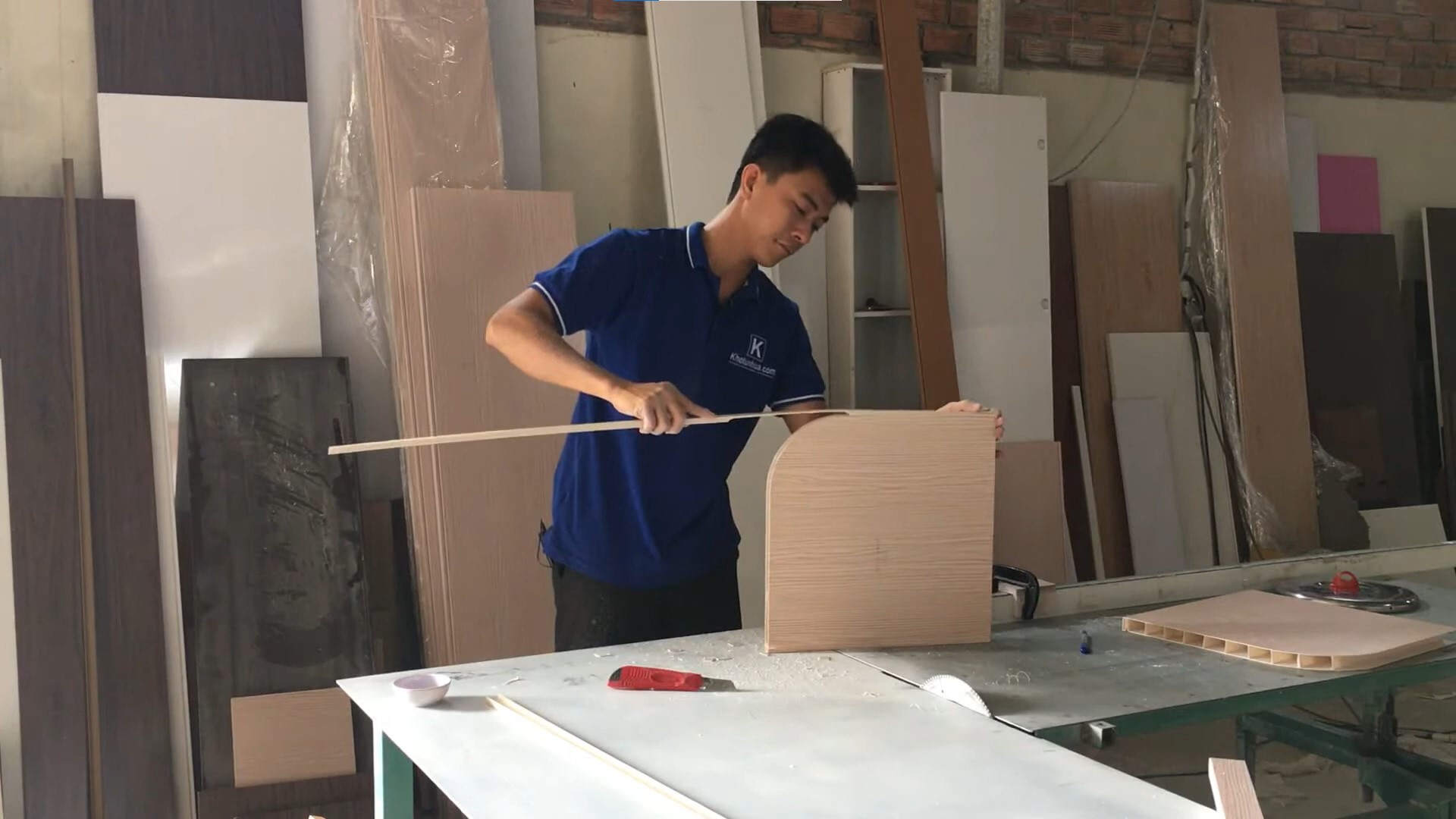 Be Cong Tam Nhua Noi That 