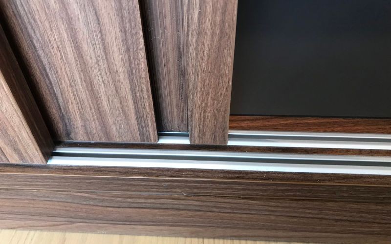 Tủ nhựa cánh trượt