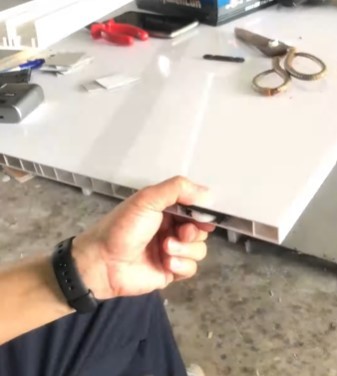 Tủ nhựa cánh trượt