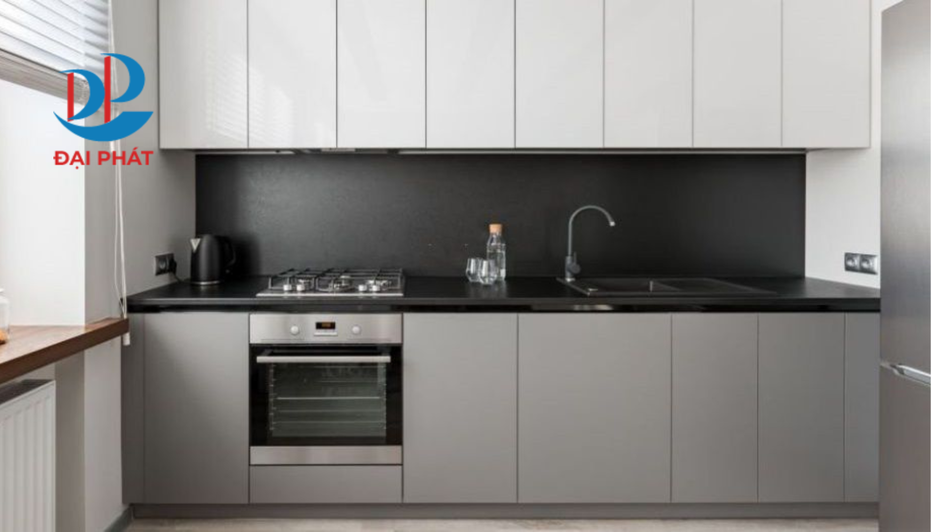 Tủ Bếp Sạch Đẹp Sang Trọng Ánh Bạc Xám Cùng Zuko02 Kết Hợp Zuko05, Zuko16