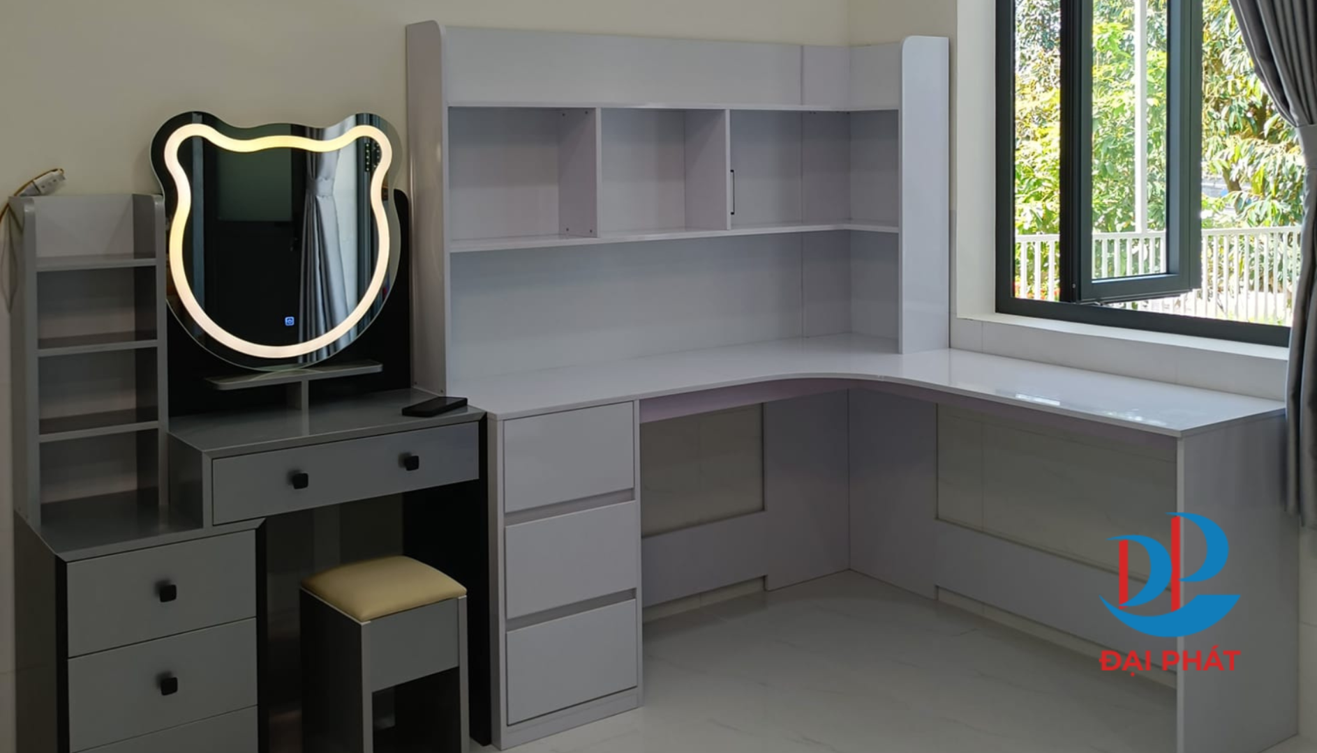 BÀN HỌC NHỰA CAO CẤP CHO NĂM HỌC MỚI 2025